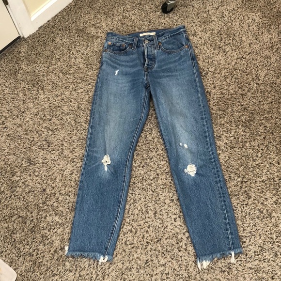 Levi’s Wedgie Jeans Size 24 Distressed Blue Denim High Waist - Picture 2 of 13